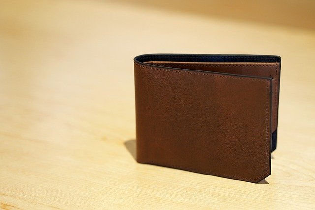 ブランド財布の買取相場とは？高く売れるブランドやモデルをチェック！