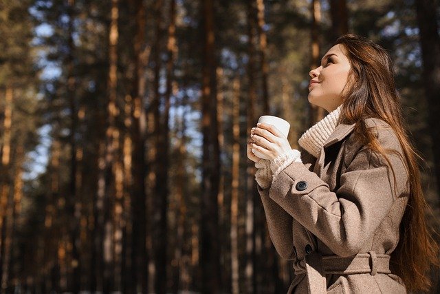 タトラスの中古買取人気アイテムはどれ？コートやダウンなどレディース品は売れる？
